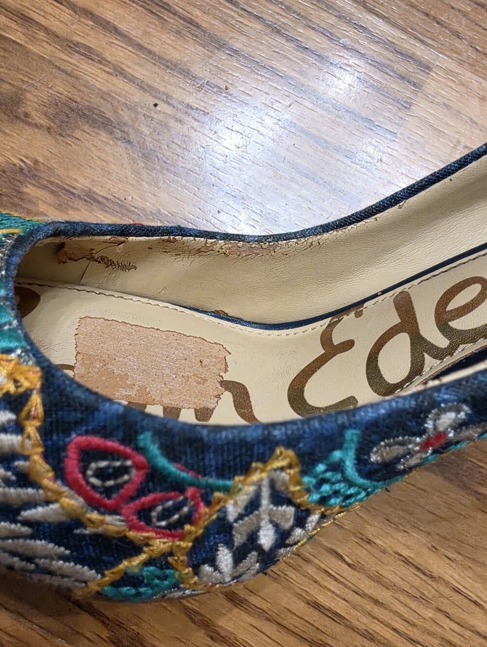 Sam Edelman Teal Floral Embroidered Pointed-Toe Heels - Picture 8 of 14